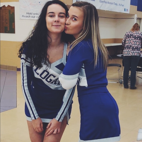 Meet your Posher, Rachael - Picture 1 of 1